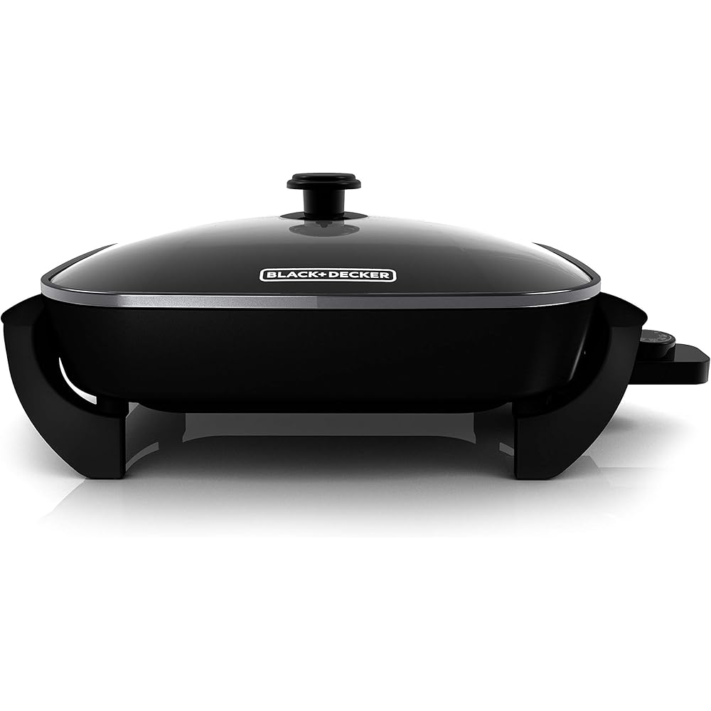 BLACK+DECKER Electric Skillet, Variable Temperature Control, Nonstick Cooking Surface, Dishwasher Safe, Tempered Glass Lid, 12"x15"