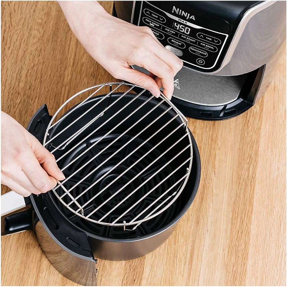 Ninja AF161 Max XL Air Fryer that Cooks, Crisps, Roasts, Bakes, Reheats and Dehydrates, with 5.5 Quart Capacity, and a High Gloss Finish, Grey